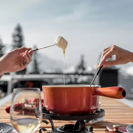 Gstaad Palace Luxury Hotel Switzerland Winter Restaurant Wasserngrat 4 72Dpi