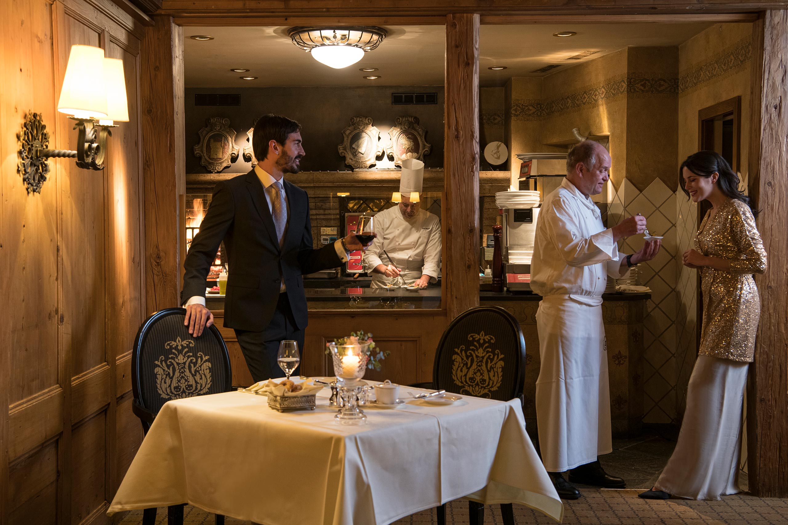 Gstaad Palace Luxury Hotel Switzerland Restaurants 548124