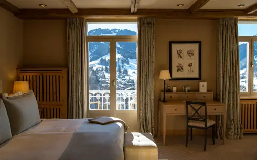 Gstaad Palace Luxury Hotel Switzerland Deluxe Room N°523 547691 300Dpi RGB