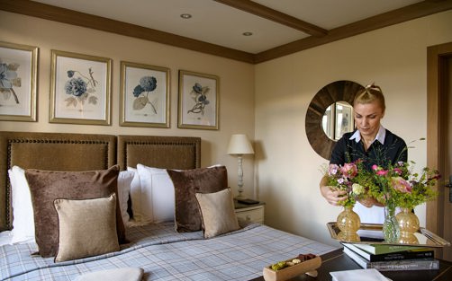 Gstaad Palace Luxury Hotel Switzerland Classic Room N°408 540548 Favourite 300Dpi RGB