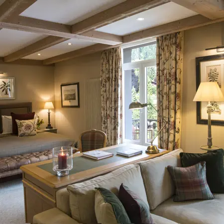 Copyright Gstaad Palace Stefano Scata Classic Junior Suite 300Dpi RGB