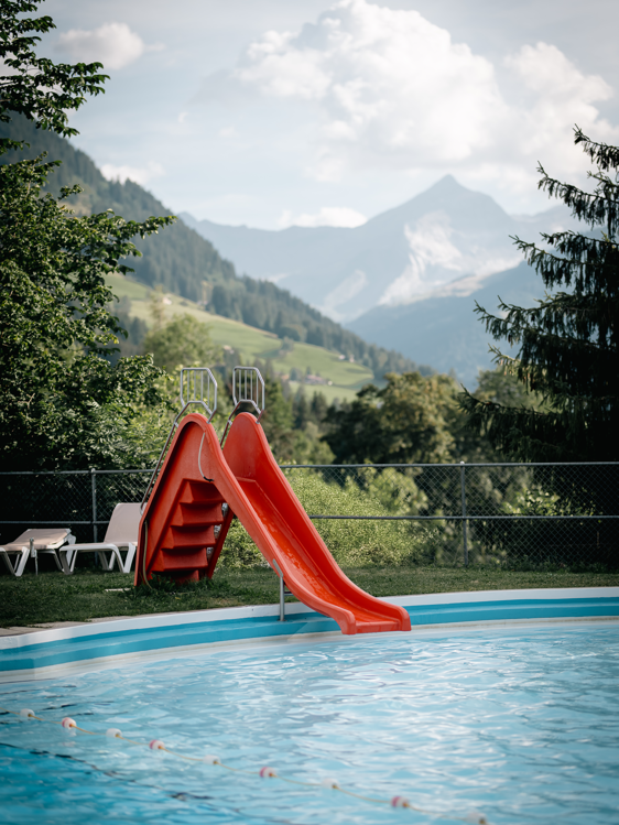 Copyright Gstaad Palace Melanie Uhkötter «PISCINE» 50 300Dpi (3)