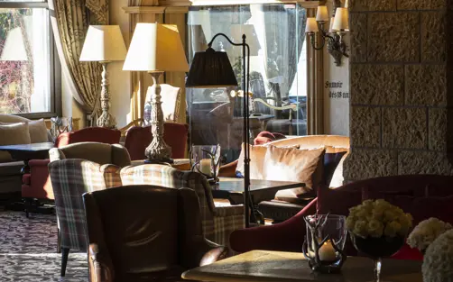 Copyright Gstaad Palace Stefano Scata Leonardo Golzato The Lobby Bar DSC 3138 Favourite 300Dpi RGB